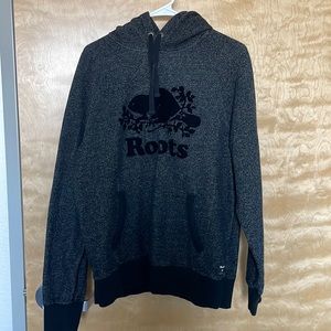 Black roots sweatshirt
